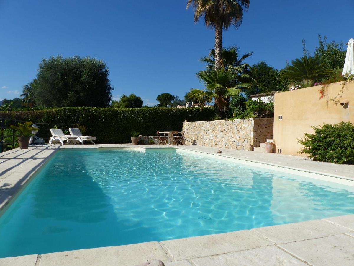 Bed and Breakfast Les Collines De St Paul Saint-Paul-de-Vence Exterior foto